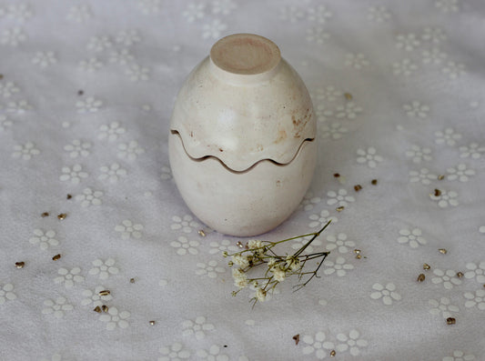 Bougie œuf de Pâques - Parfum chocolat praliné