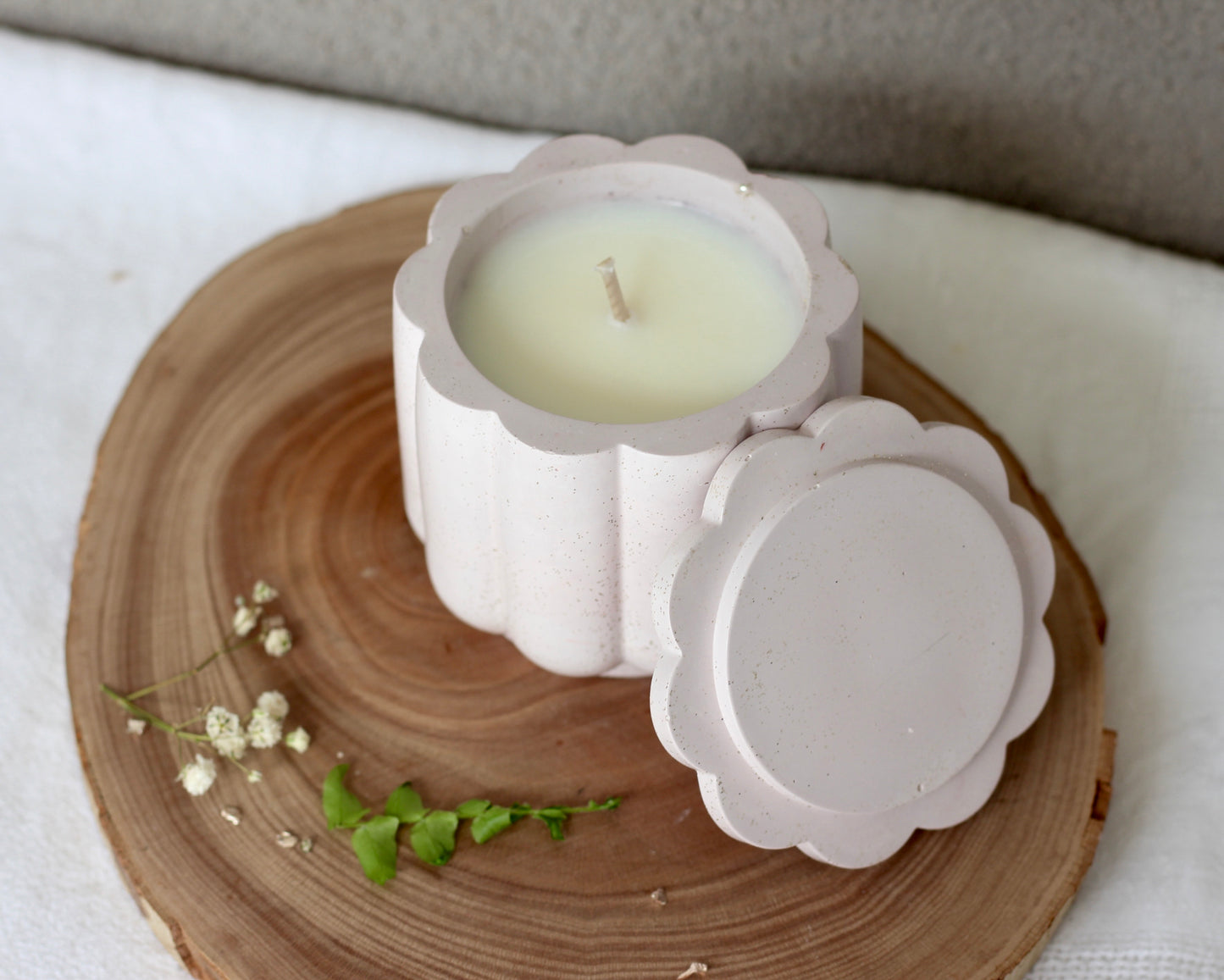 Bougie Marguerite - Parfum fleur d'oranger 🌼