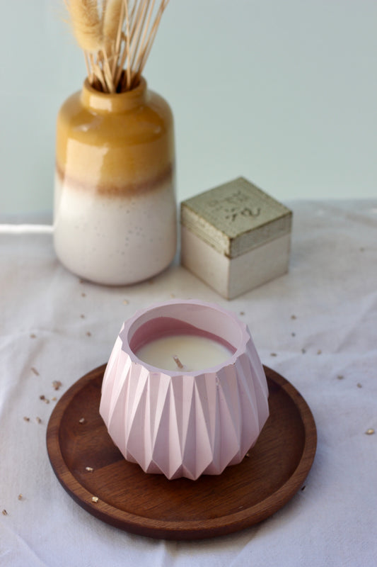 Bougie géométrique - Fruits rouges
