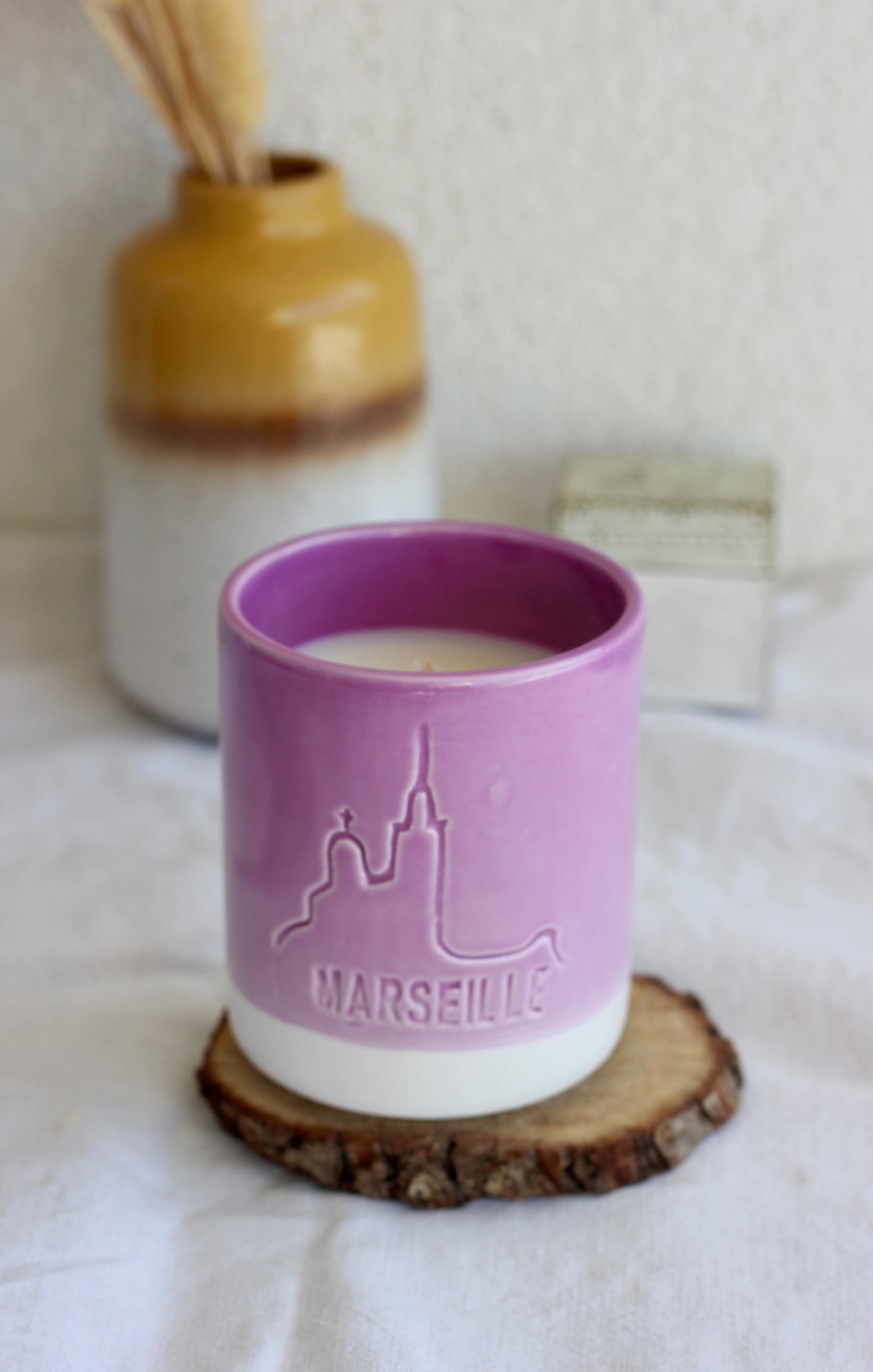 Bougie mug - Violet clair