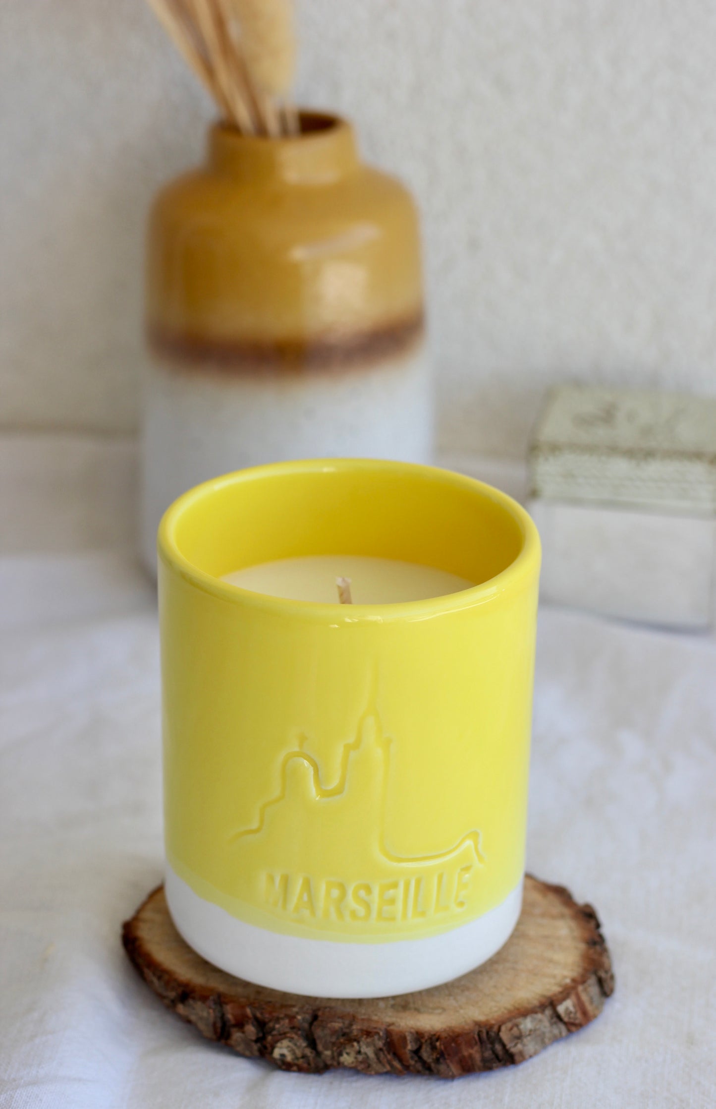 Bougie mug - Jaune poussin